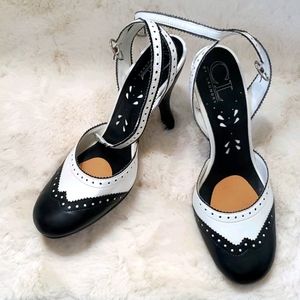 Retro black/white heels